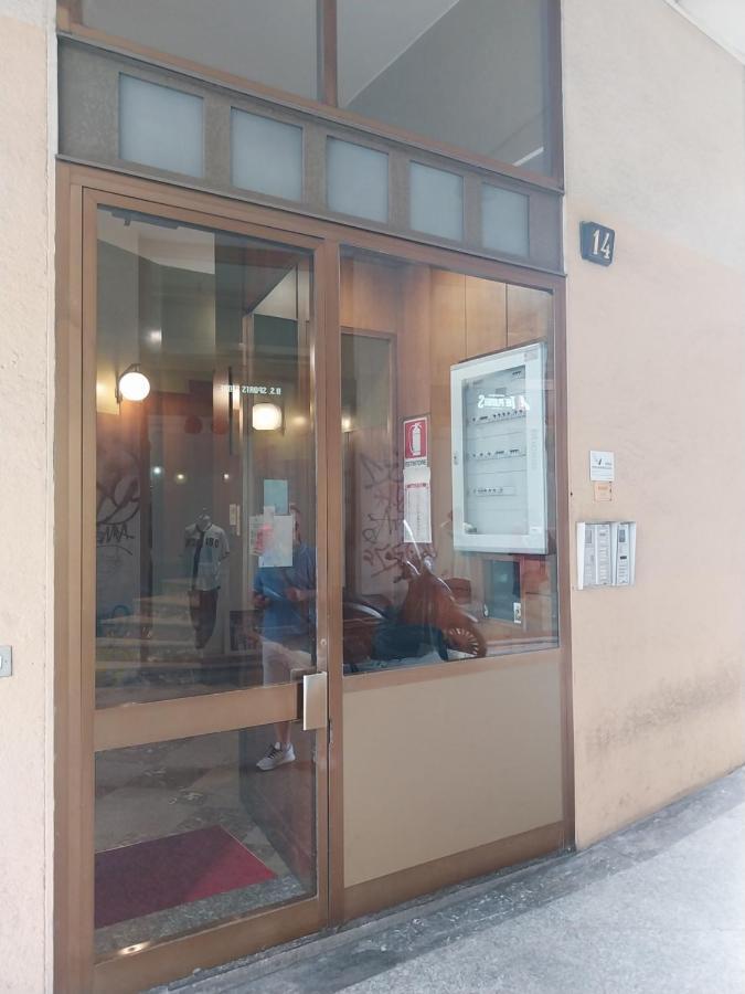 Kibilu - Via Stampa - City Centre - Duomo Milán Exterior foto